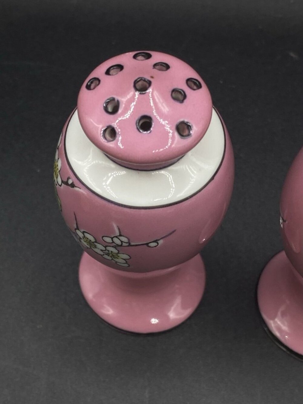 Salt & Pepper Shakers Japan Butterfly Pink Art Nouveau Cherry Blossom Porcelain - Picture 7 of 11